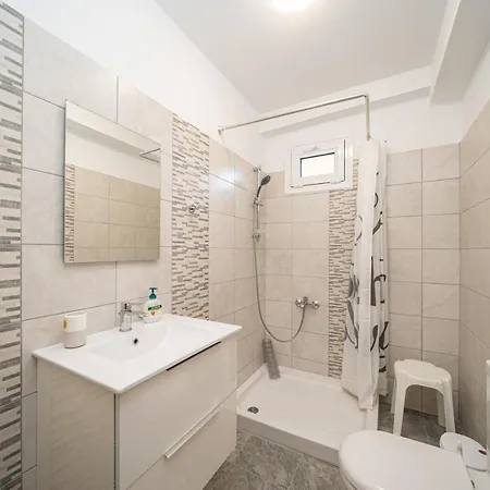 בית נופש Elaionas 2 In Svoronata! סבורונטה